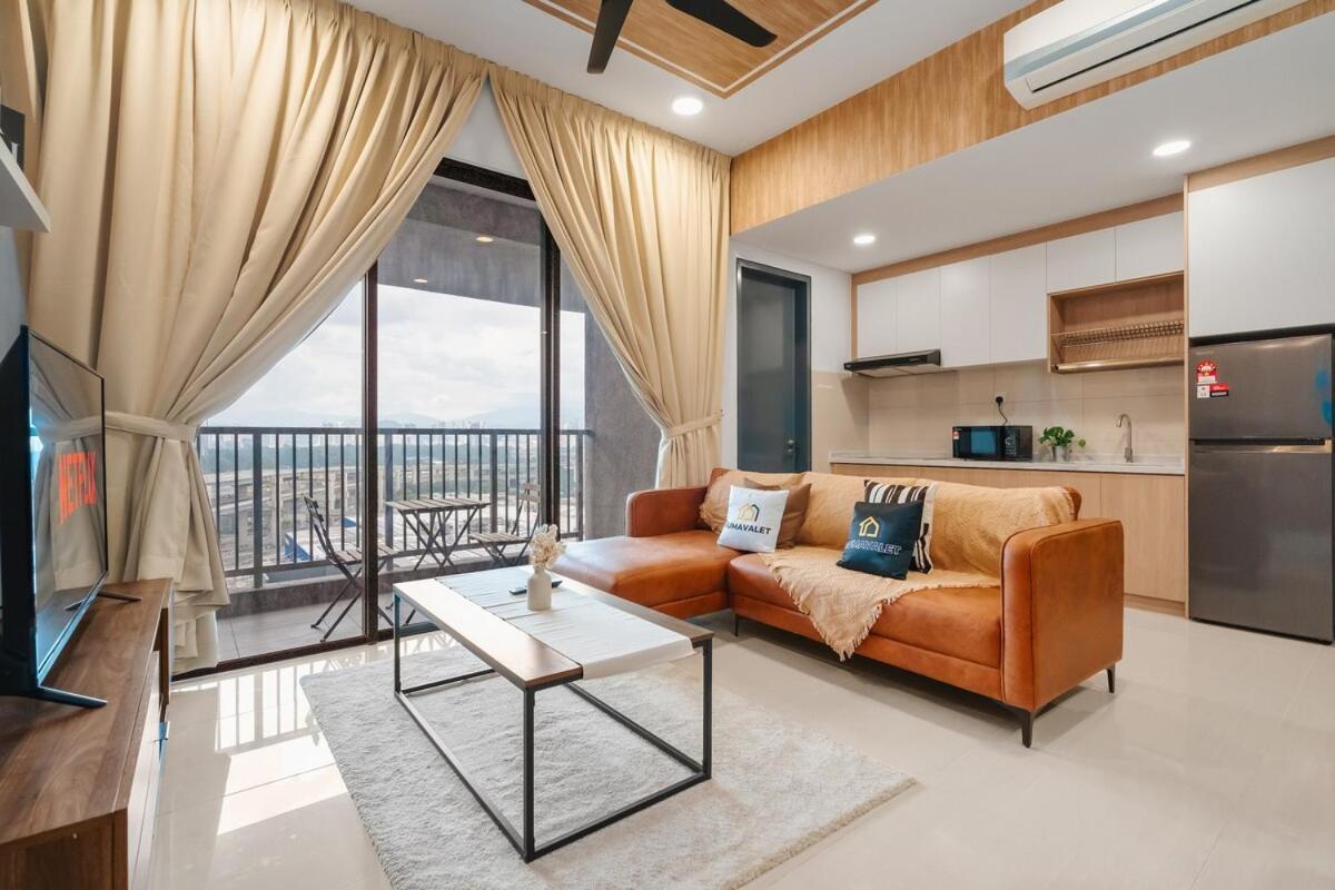 Pangsapuri Kl View 6pax 2br Opposite Ikea Near Trx By Rumabnb
